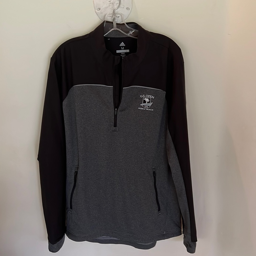 Adidas Golf US Open 2019 men’s black and grey 1/4 zip pullover in size Medium.